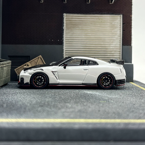  Xe mô hình INNO MODELS IN64-R35N-WHI 1:64 NISSAN GT- R ( R35) NISMO WHITE 