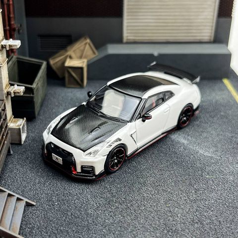  Xe mô hình INNO MODELS IN64-R35N-WHI 1:64 NISSAN GT- R ( R35) NISMO WHITE 