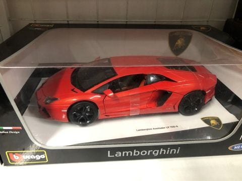  18-11033 - 1:18 LAMBORGHINI AVENTADOR LP700-4(CAM) 