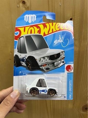 HXR23 Hot Wheels Mazda RX-3 White 