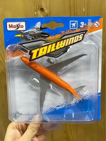 Maisto Boeing 787-8 MT15088-09110