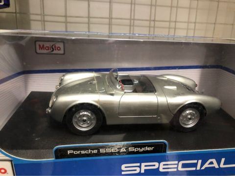  Do choi mo hinh xe Porsche 550A Spyder 1:18 