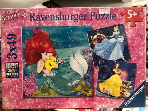 RV09350 2 Xếp hình puzzle cuộc phiêu lưu của các nàng công chúa Disney 3 bộ 49 mảnh Ravensburger 
