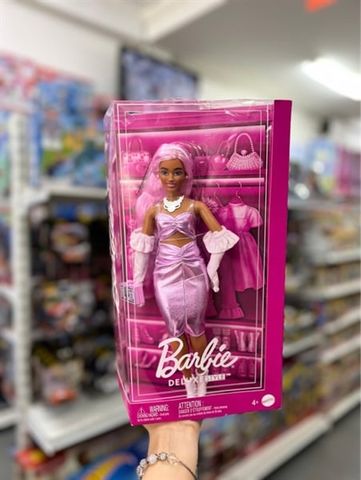  HYV25 Barbie Deluxe Style 11