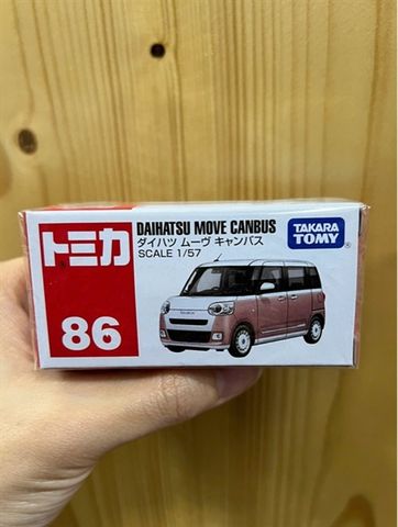  Tomica 86 Daihatsu Move Canbus (hồng) 