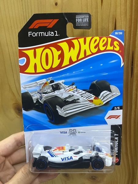  JJJ35 23win04 Visa Cash App Racing Bulls Formula One Team 