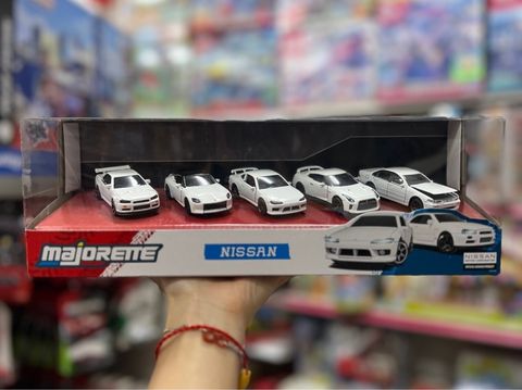  8502105006 Bộ 5 Đồ Chơi Xe Mô Hình MAJORETTE Nissan 5 Pieces Giftpack 