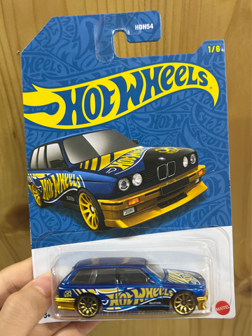  Siêu xe HW phiên bản ngọc trai - BMW M3 Wagon / Remorque - JKX87 