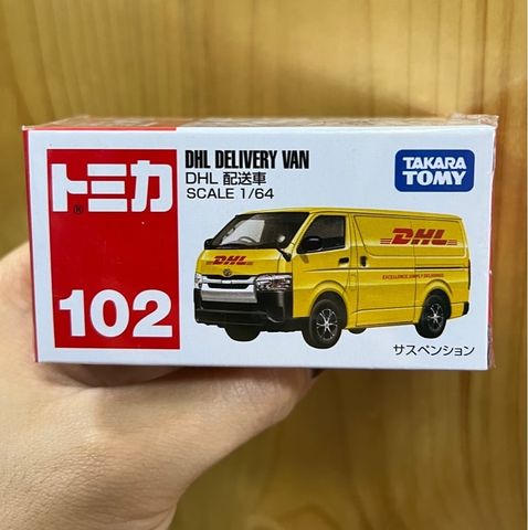  Mô hình xe tải Tomica 102 DHL Delivery Car 