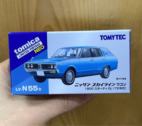  Xe mô hình Tomytec LV-N55b Nissan Skyline Wagon 1800 Sporty GL Blue 72 