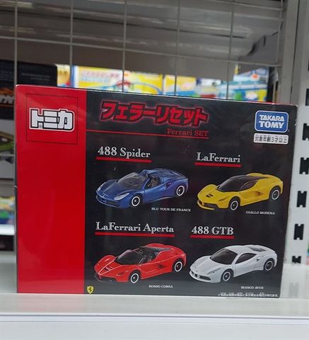  Tomica Ferrari set 