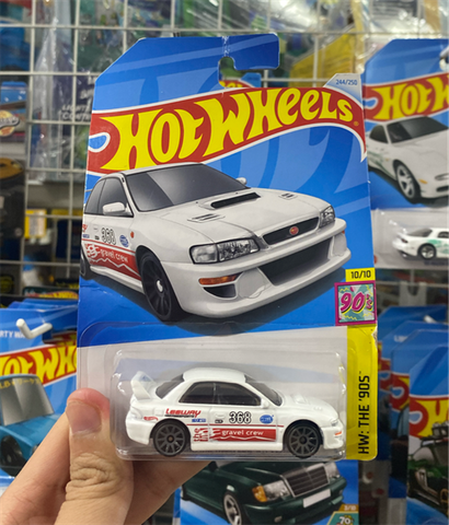  Xe mô hình HXR30 Hot Wheels Basic Car '98 Subaru Impreza 22B-STi Version White 