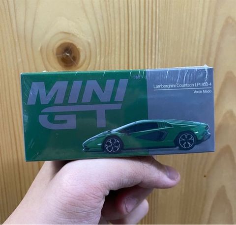  Xe Mini GT MGT00976 Lamborghini Countach LPI 800-4 Verde Medio 
