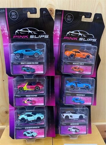  213291003SSU Đồ Chơi Xe Mô Hình JADA TOYS Pink Slips 