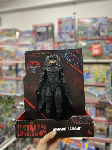  6060510 - DC Comics, Batman 30cm Wingsuit Action Figure with Lights and Phrases, Expanding Wings 