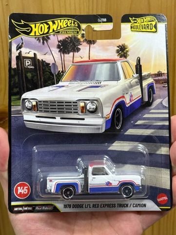  JHW27 Hot Wheels Boulevard 1978 Dodge Lil Red Express Truck White 