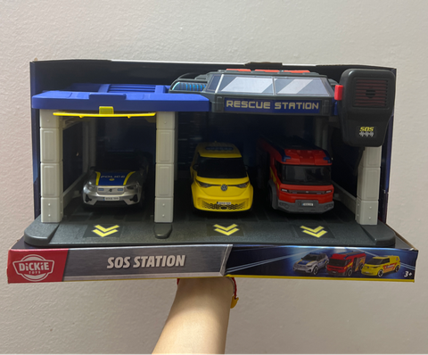  Đồ Chơi Trạm Cứu Hộ Kèm Bộ Đàm DICKIE TOYS S.O.S Station 