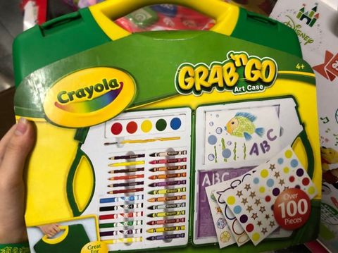  04-8726 Do choi but chi to mau hop tien dung Crayola 