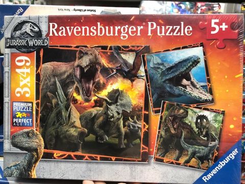  Ravensburger Jurassic World Instinct to Hunt 3x49pc 