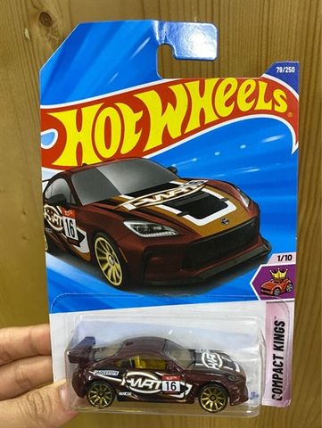  Mô hình xe JFN37 Hot Wheels Toyota GR86 Cup Brown 