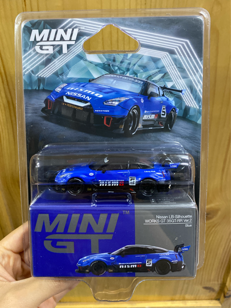Mini GT MGT01124 LB-Silhouette WORKS GT NISSAN 35GT-RR Ver.2 Blue