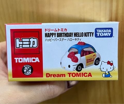  Tomica Dream Happy Birthday Hello Kitty 