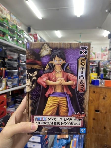  One Piece DXF The GRANDLINE Series Wanokuni Vol.4 Monkey D Luffy - B07NXZNKV3 