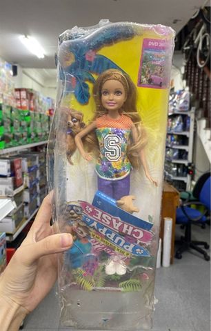  Chi em bup be va thu cung Barbie - DMB29 