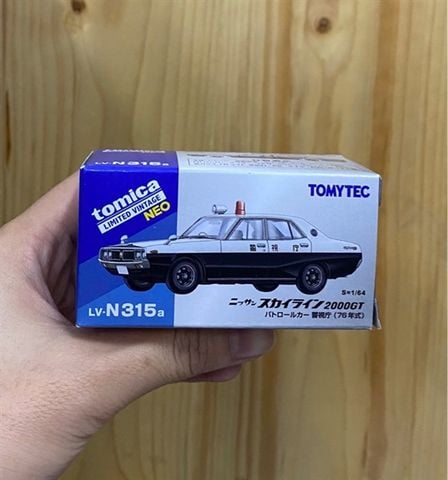  Tomytec 1/64 Nissan Skyline 2000GT Police Car 1976 LV-N315a 