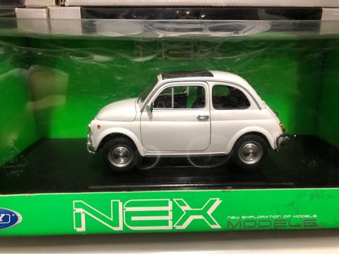  23win08 com Xe mô hình 1:18 Welly Fiat 500 Nuova 1957 màu trắng 