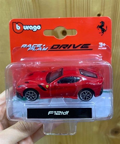 Bburago 1:64 F12tdf Red