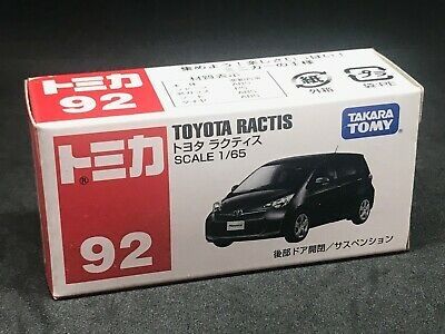  Tomica 92 - Toyota Ractis 