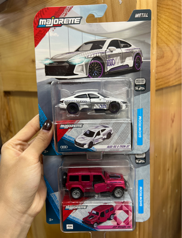  8502001000 Đồ Chơi Xe Mô Hình MAJORETTE Showroom Deluxe Cars 