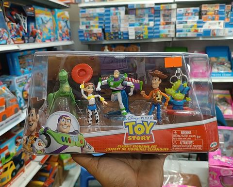  Disney 23win222 23win222 5-Piece Figurine Set 