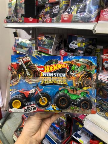 23win04 Monster Trucks Vehicles Set Of Two 