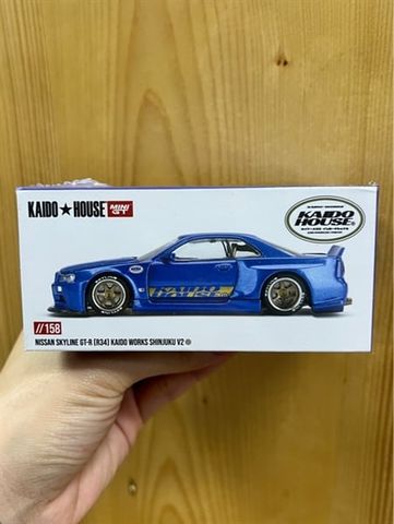  Mô hình xe Kaido House KHMG158 Nissan Skyline GT-R (R34) Kaido Works (V2 Aero) SHINJUKU V2 