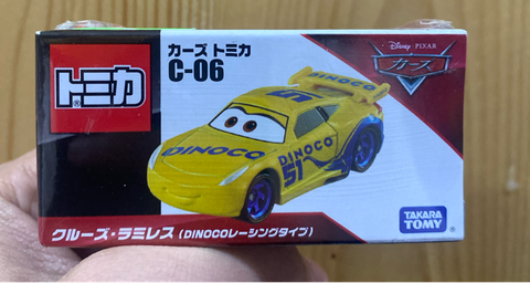  Xe mô hình C-06 Tomica Disney Cars Cruz Ramirez (Dinoco Racing Type) 