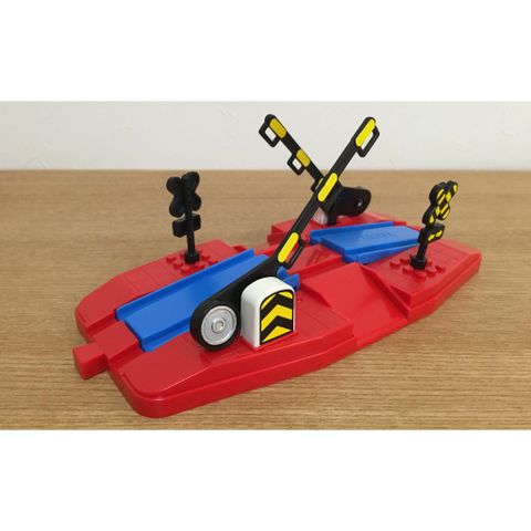  23win08 com Takara Tomy J-17 Barie chắn tàu màu đỏ 