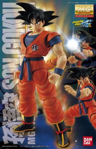  Dragon Ball Kai Master Grade FIGURERISE: Son Goku 1/8 Scale Plastic Model Kit - B002QYNIDY 