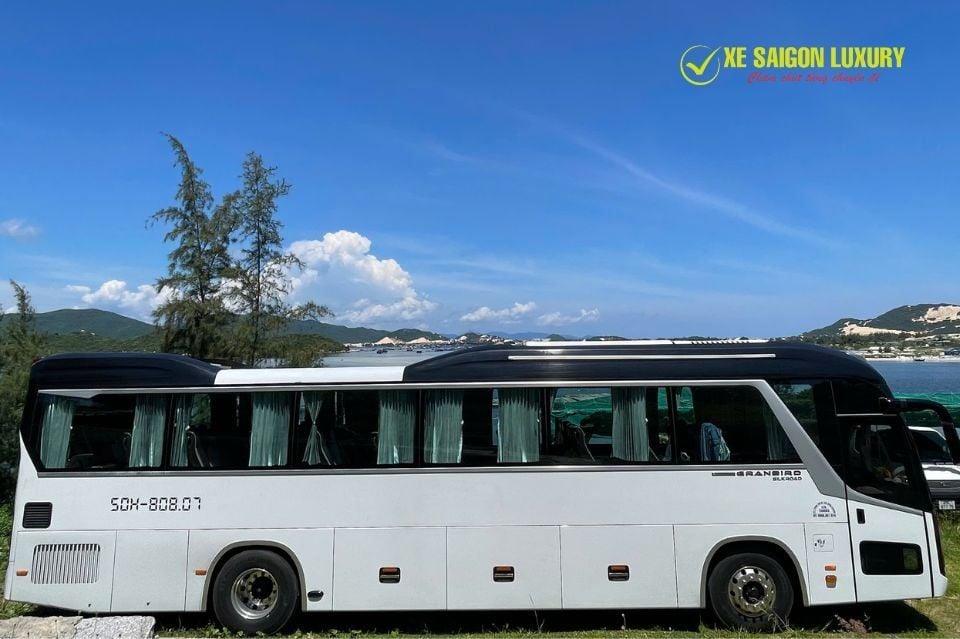  Thuê xe phường Tân Sơn Hòa 