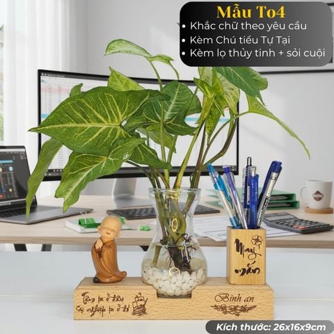  Kệ bút kèm lọ thủy tinh và chú Tiểu To4 