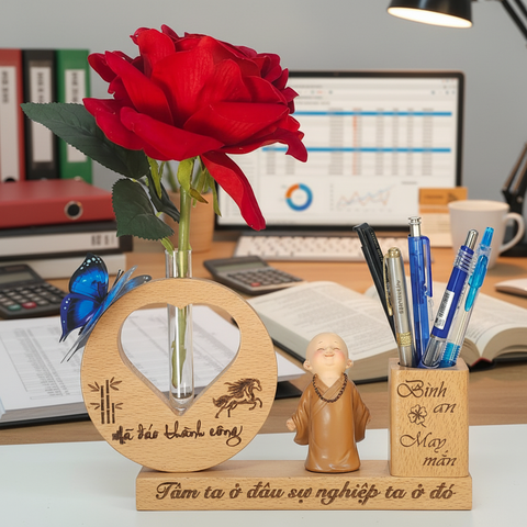  Kệ Bút kèm chú tiểu mẫu A5 