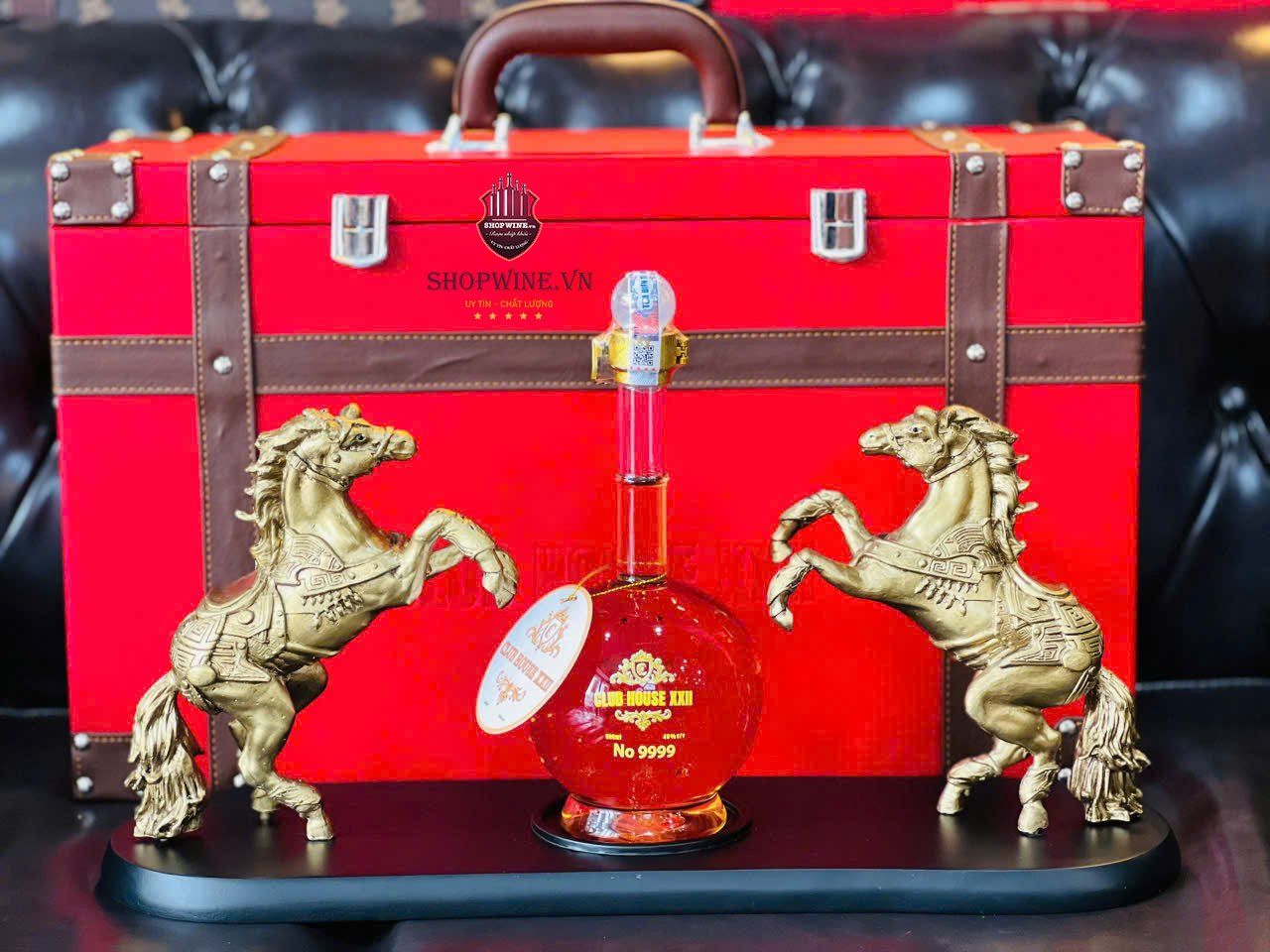  CLUB HOUSE XXII - NGỰA ĐÔI SONG MÃ 