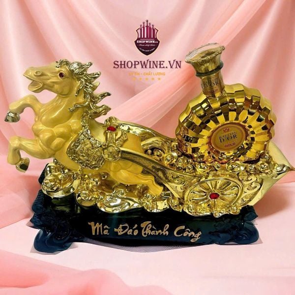  KỆ RƯỢU MÃ ĐÁO THÀNH CÔNG - MẪU 1 