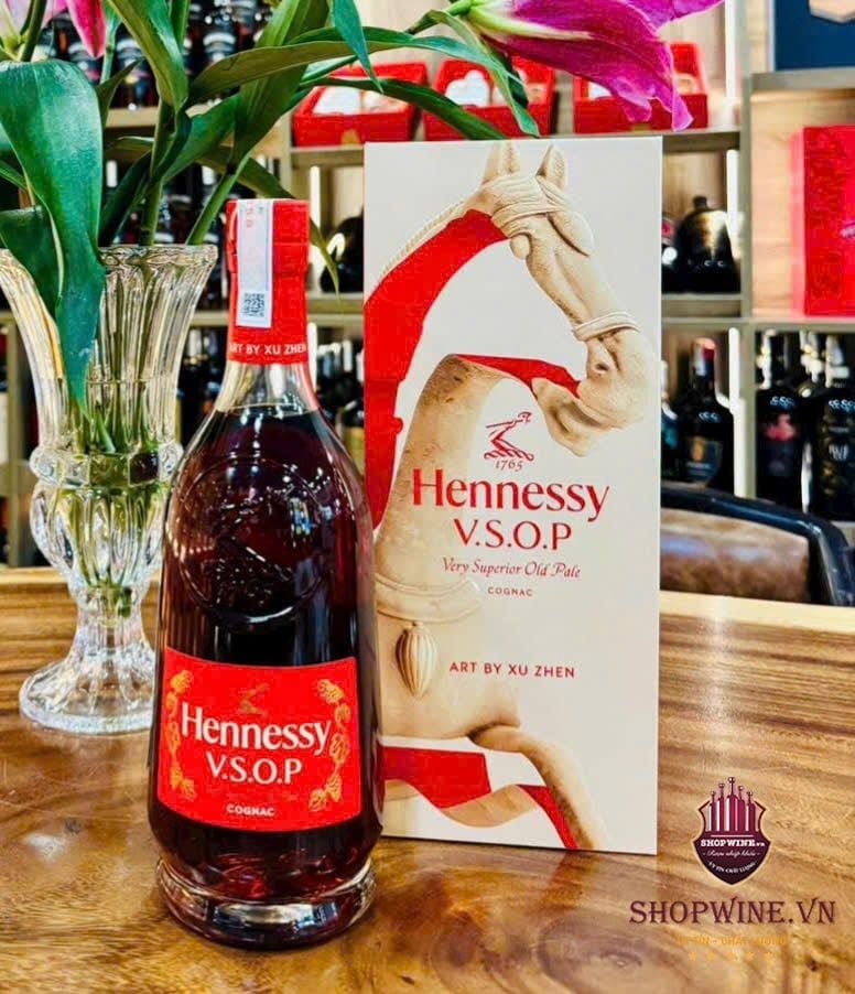  Rượu Hennessy V.S.O.P hộp quà tết 2026 