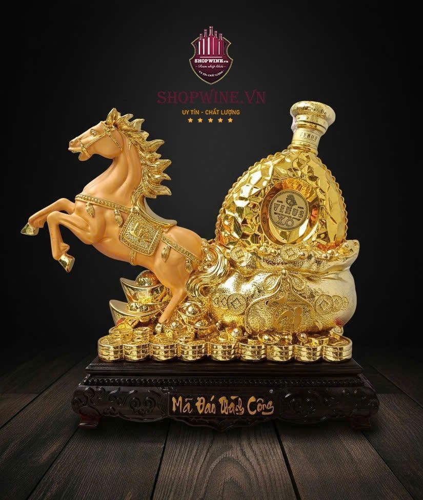  KỆ RƯỢU MÃ ĐÁO THÀNH CÔNG - LINH VẬT NGỰA 2026 