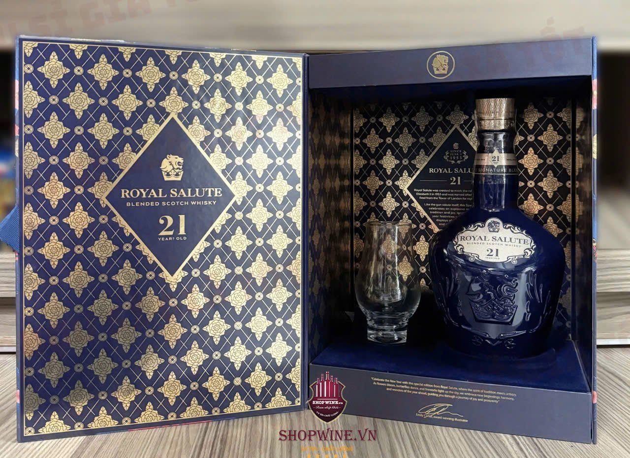  RƯỢU CHIVAS 21 NĂM - HỘP QUÀ TẾT 2026 