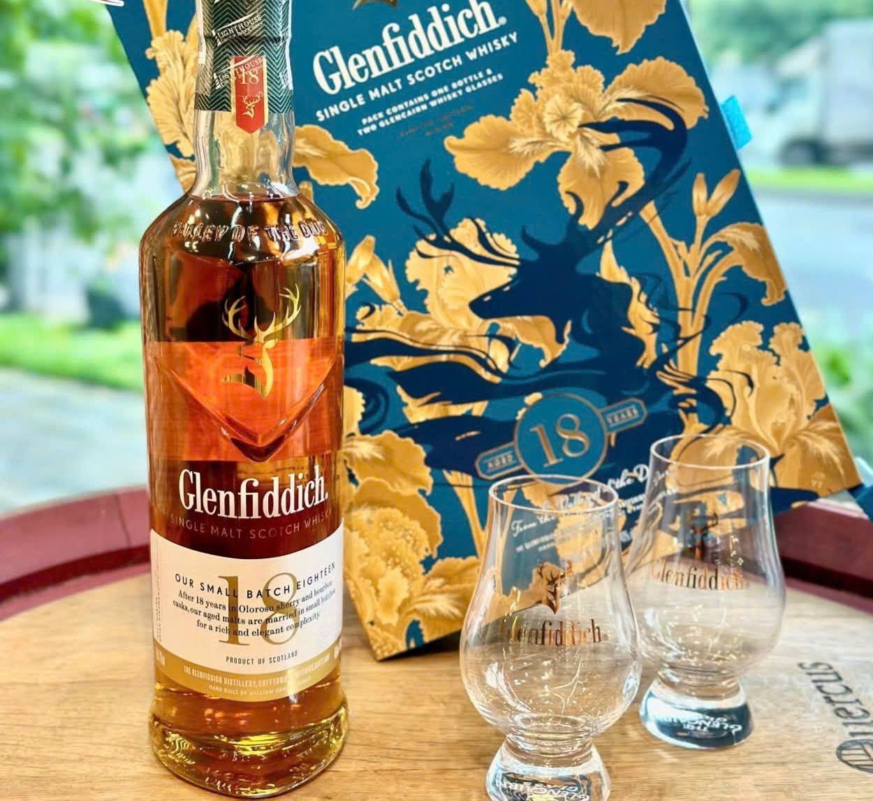  Rượu Glenfiddich 18 Year Old Small Batch Hộp Quà Tết 2026 