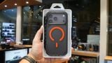  Ốp UNIQ COMBAT ACTIVE Nhám Chống Sốc Thiết Kế Phát Sáng Có Dây Đeo Tích Hợp Sạc Từ Tính Chính Hãng cho iP 17 Pro Max 
