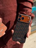  Ốp PITAKA Monogram Orange Black Bản Hở Viền Có Nút Control – Siêu Phẩm Từ Sợi Aramid Dệt cho iPhone 17 Pro Max 